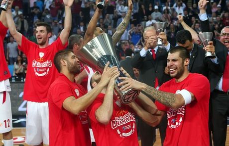 OLYMPIACOS_final4